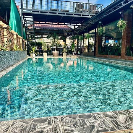 Win Hotel Vang Vieng Esterno foto