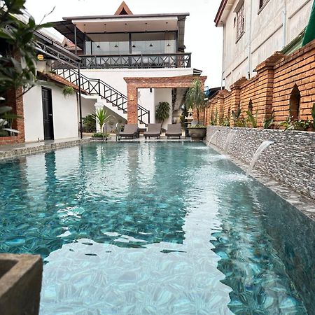 Win Hotel Vang Vieng Esterno foto