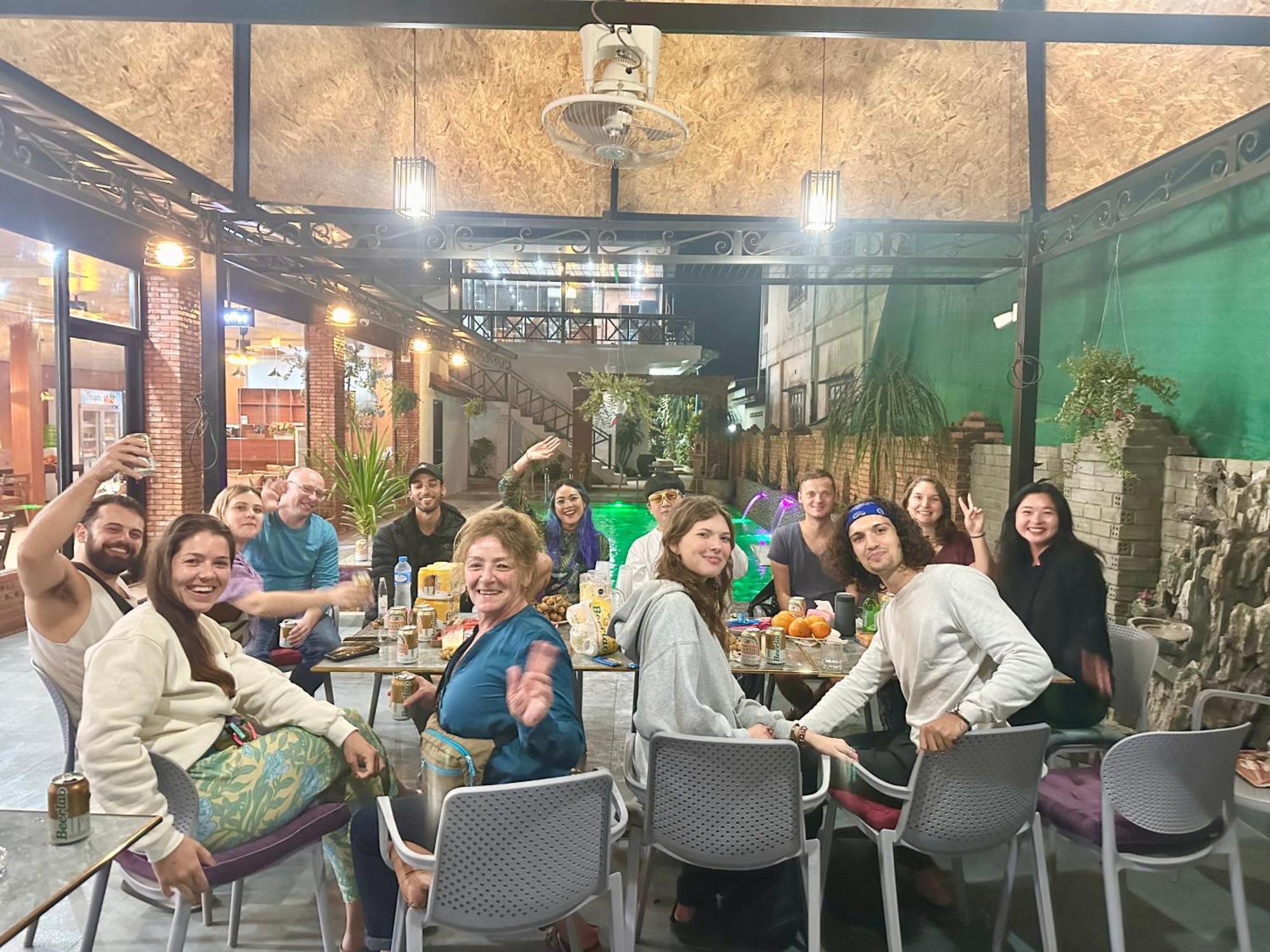 Win Hotel Vang Vieng Esterno foto